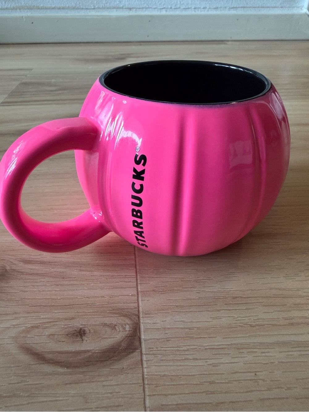 2023 Starbucks Hot Pink Pumpkin 12oz Mug